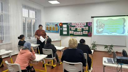 "Отбасы- алтын діңгек" тақырыбында ата-аналар жиналысы